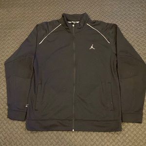 Nike Jordan Black Therma reflective jacket Size XL